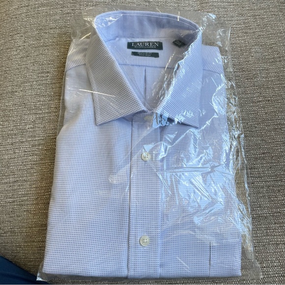 Lauren By Ralph Lauren /Regular Fit No Iron
Casual button Shirt size XXL - Picture 8 of 9